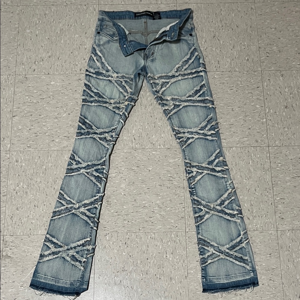 Stylish Blue Distressed Women Jeans